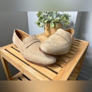 Peter Millar Suede Penny Loafers in Light Beige - Classic Slip-On